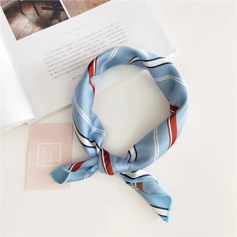 Pañuelo para el pelo con estampado animal rojo de satén Love Love, 49 cm, pequeño, cuadrado, de seda, para el cuello, con anilla, para invierno, 2021