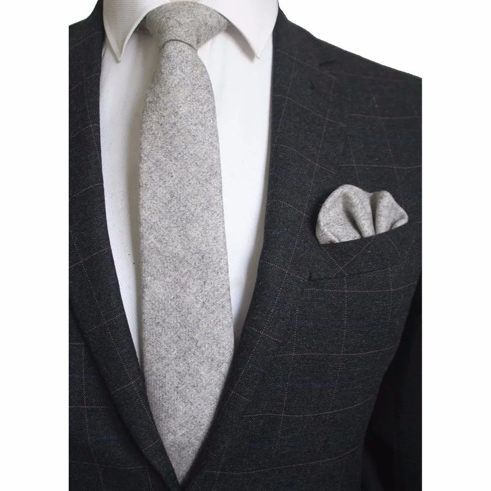 Cravate en laine Ricnais 8 cm, motif écossais solide, pour homme, ensemble cravate et mouchoir en cachemire de qualité, idéal pour une fête de mariage