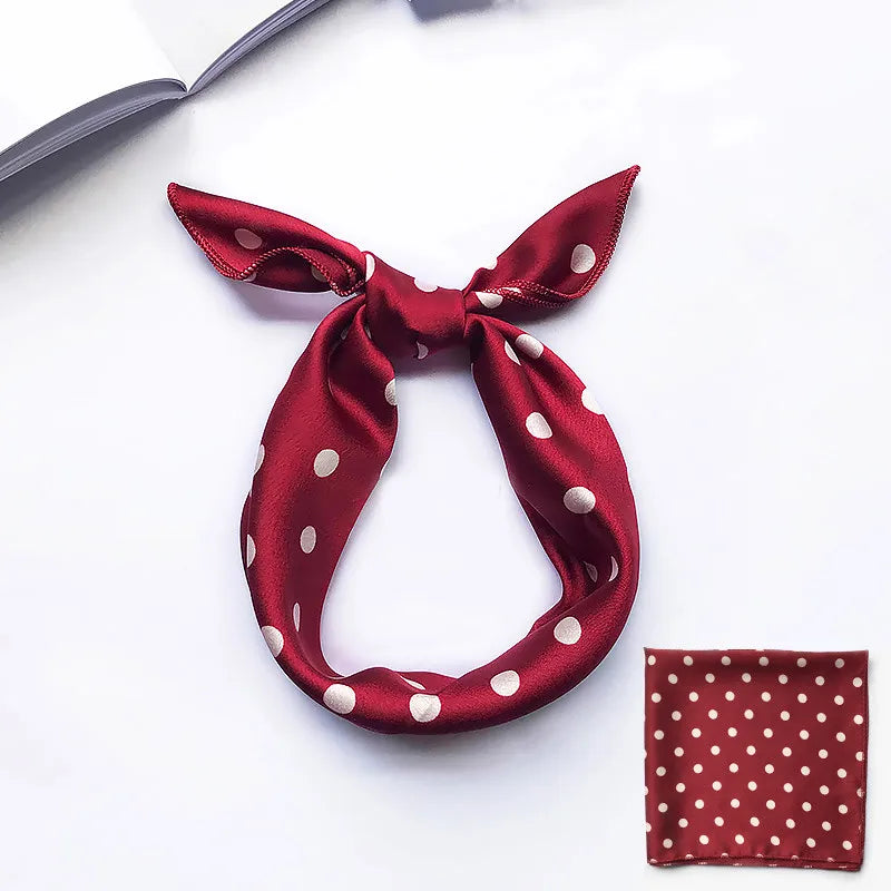 Pañuelo para el pelo con estampado animal rojo de satén Love Love, 49 cm, pequeño, cuadrado, de seda, para el cuello, con anilla, para invierno, 2021