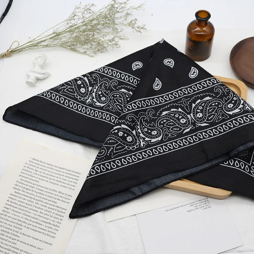 Bandana-Kopftuch Unisex Hip Hop Schwarzes Haarband Halstuch Sport Kopfbedeckung Handgelenkwickel Kopf Quadratische Schals Druck Taschentuch