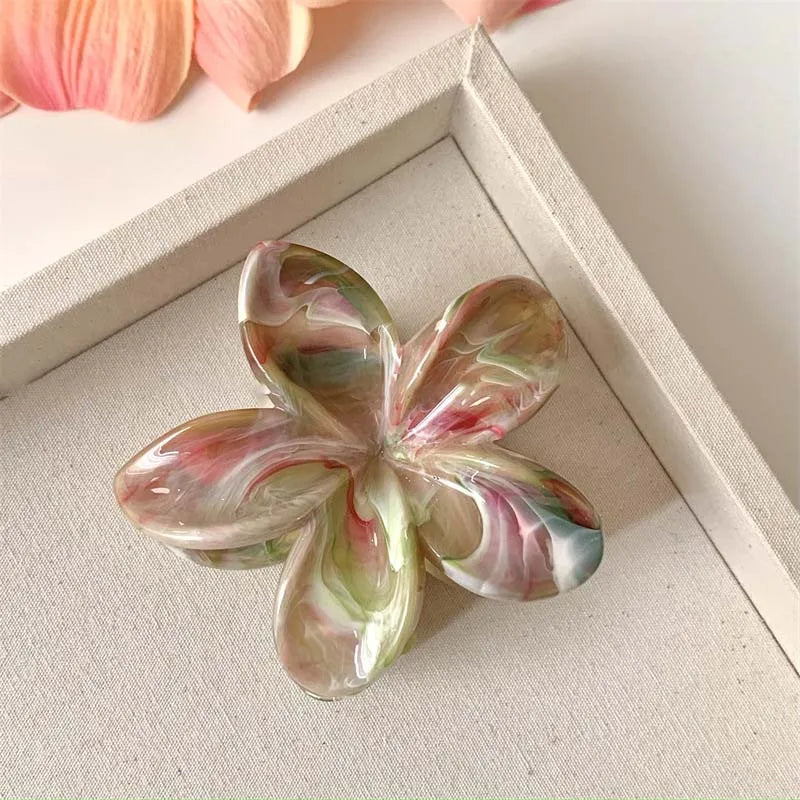 Acrylic Flower Hair Clip for Women Sweet Fresh Texture Hair Claws Clips Trendy Hair Accessories Girl Hairpin Korean Headwear