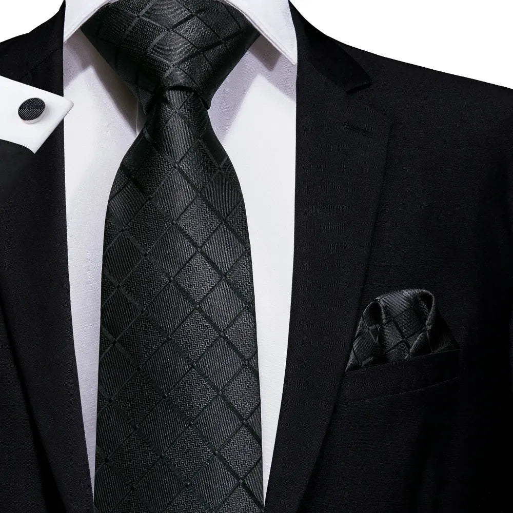 Hi-Tie Business Black Luxury Plaid Mens Tie Silk Neckties Fashion Tie Chain Hanky Cufflinks Set Design Gift For Men Wedding