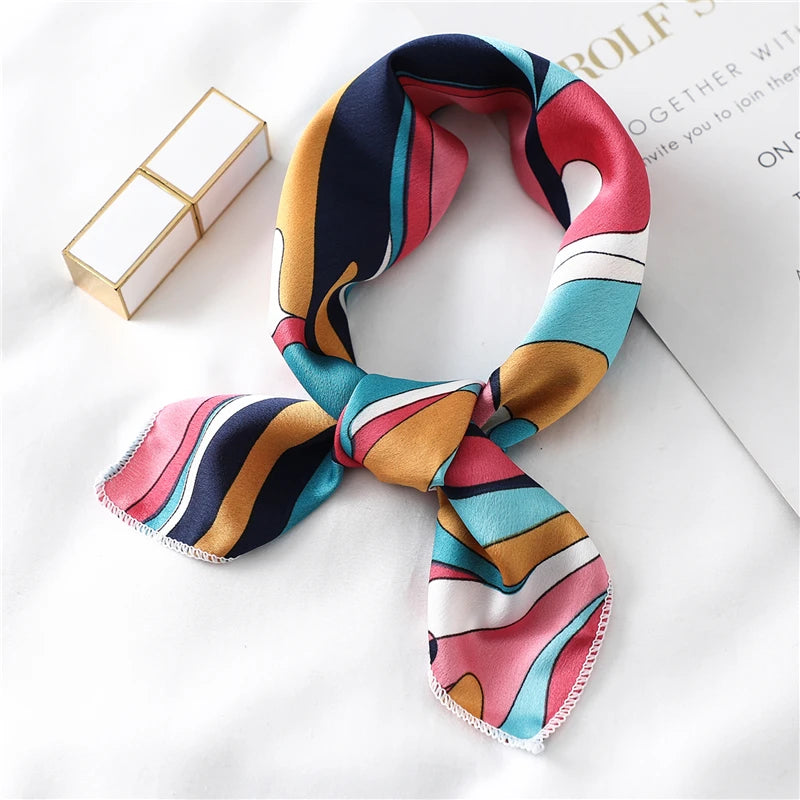 Petit foulard carré en soie pour femme, imprimé tendance, pour le bureau, le cou, bandeau pour cheveux, mouchoir, 2022