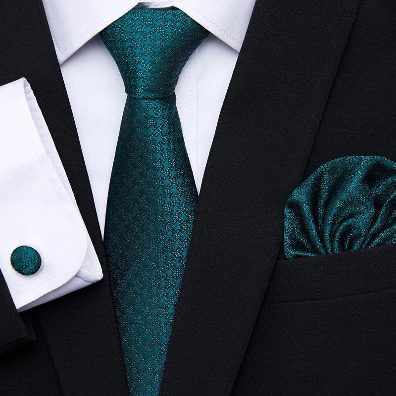 Newest style Green Tie For Men Holiday Present Tie Pocket Squares Set Necktie Striped Wedding Accessories Man