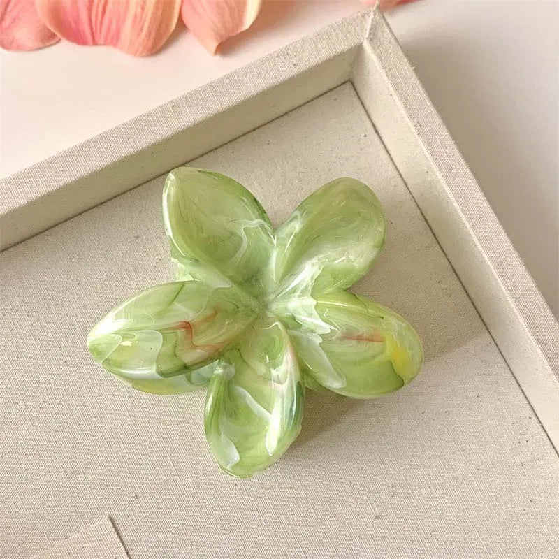 Acrylic Flower Hair Clip for Women Sweet Fresh Texture Hair Claws Clips Trendy Hair Accessories Girl Hairpin Korean Headwear