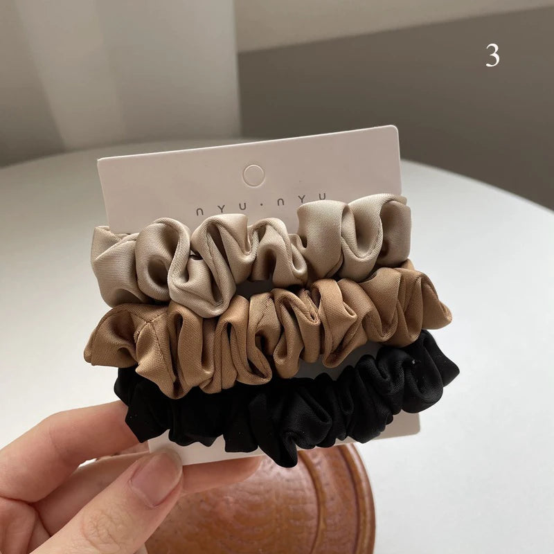 Lot de 3 élastiques à cheveux en soie faits à la main, en satin soyeux, pour queue de cheval, couleur café noir et blanc