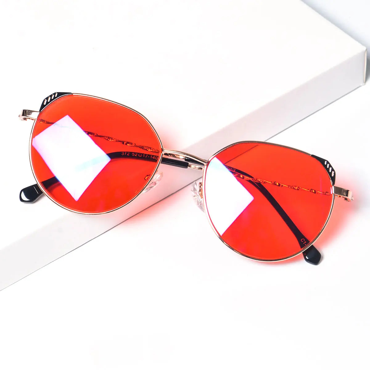 Good Sleep Blue Light Blocking Glasses Men Women Red Lenses Anti Green Light Eliminate Eye Strain Glasses Bluelight clear lens