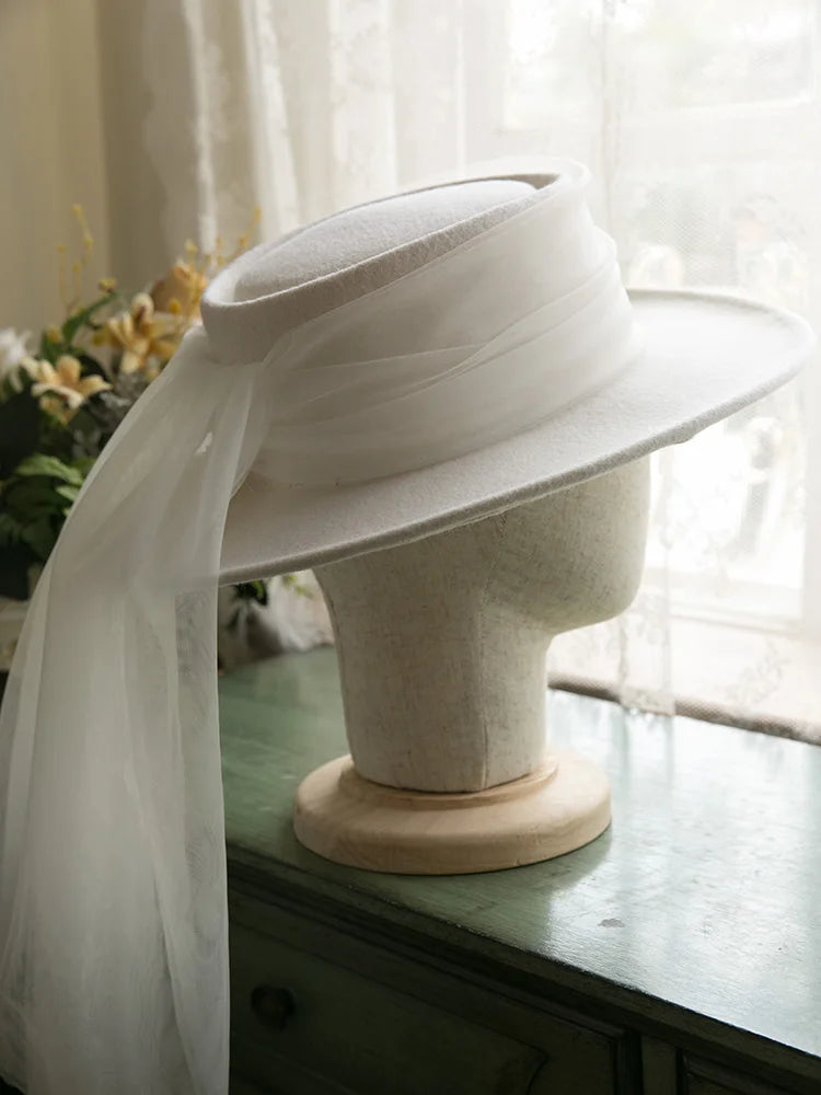 Haut-de-forme français rétro élégant haut de gamme avec coiffe en laine blanche haut-de-forme photographie de voyage H chapeau de mariage