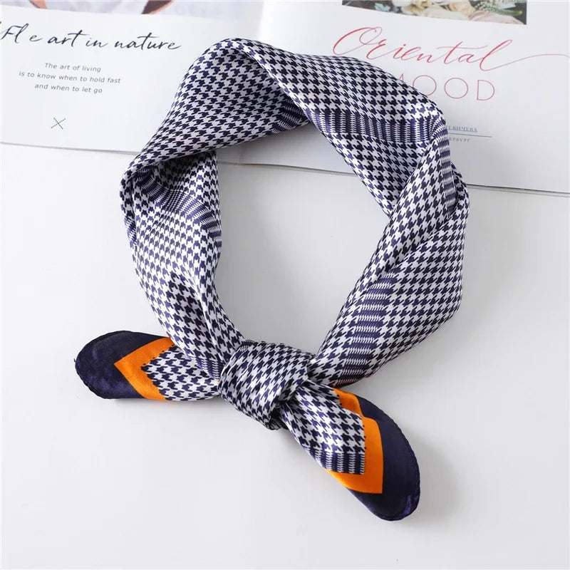 Seidensatin Leopardenmuster Haarschal Damenmode Quadratisch Klein 60cm Bufanda Weiblicher Sommer Halsbinde Hand Handgelenk Foulard Kopftuch