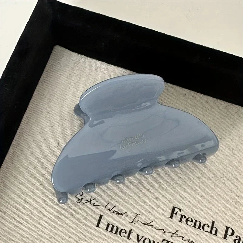 French Women's Hair Clips Elegant Acetate Hair Claw Medium Size Sweet Shark Clip Exquisite Girl Hairs Accessories Headwear 2024