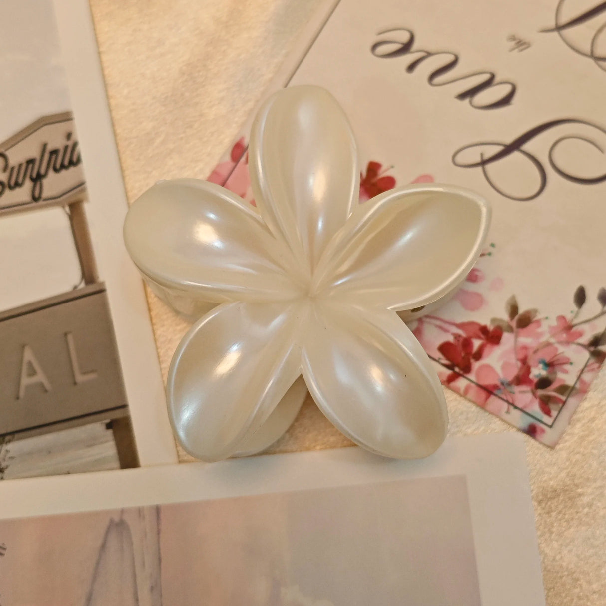 1-4Pcs Fashion Flower Hair Claw Clips for Women Gold Silver Color Large Hairpins Ponytail Shark Clip Headdress Hair Accessories