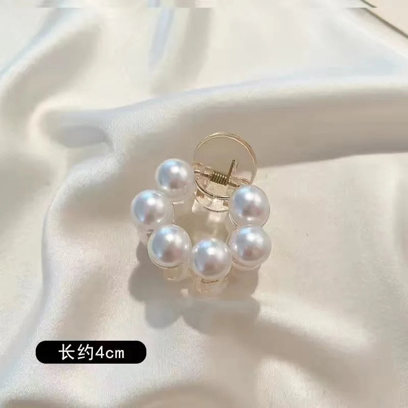 Simulated Pearl Hair Claws for Women Korean Acrylic Hair Clips Girls Large Size Barrette Shark Clip Fashion Hair Accessories