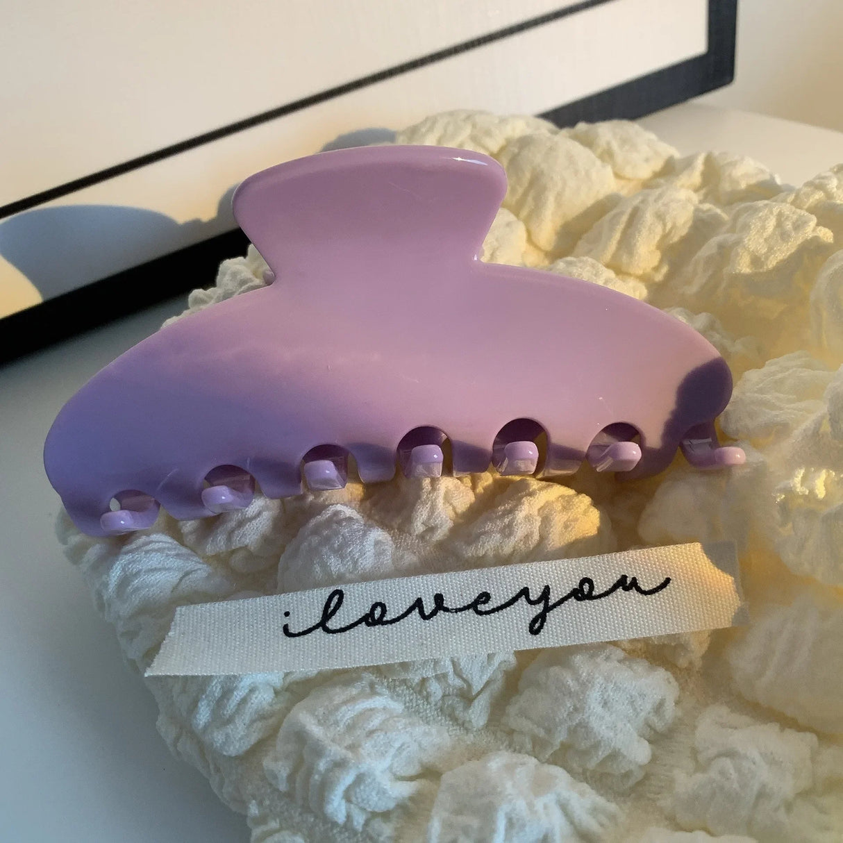 YHJ Vintage Glitter Hair Clip Acetate Claw Clip Bath Barrette Summer Crab Hair Clip Trendy Hair Clips Hair Accessories for Wome