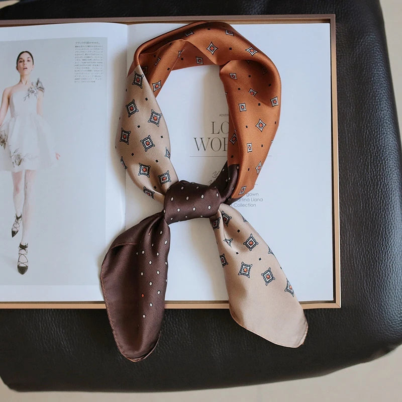 Foulard en satin de soie de luxe pour femme, châle carré imprimé pour femme de 70 cm et foulard Wrpas pour bandeau foulard pour femme