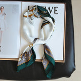 Foulard en satin de soie de luxe pour femme, châle carré imprimé pour femme de 70 cm et foulard Wrpas pour bandeau foulard pour femme