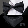Hi-Tie Nœuds papillon verts de Noël pour hommes Cravate papillon en soie Ensemble de boutons de manchette et mouchoirs pour fête de mariage Nœud papillon uni à carreaux cachemire