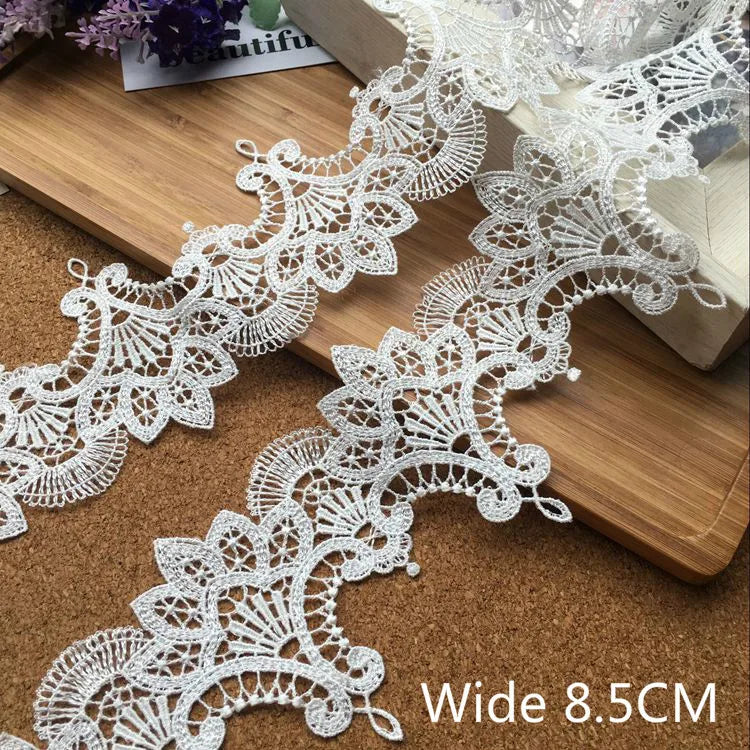 8.5CM Wide Luxury White Water Soluble Lace Exquisite Embroidered Ribbons Collar Applique Trim Curtains Dress DIY Sewing Supplies