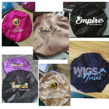Bonnet de nuit en soie pour femme, noir, rose, violet, avec boucles naturelles bouclées, élastique large et souple, réglable