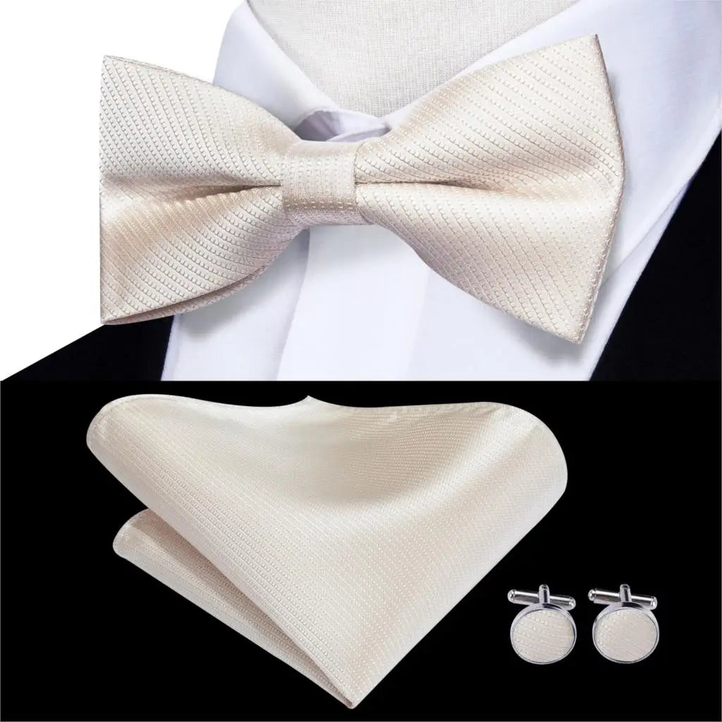 Hi-Tie Nœuds papillon verts de Noël pour hommes Cravate papillon en soie Ensemble de boutons de manchette et mouchoirs pour fête de mariage Nœud papillon uni à carreaux cachemire