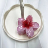 2024 Bohemian Beach Vacation Frangipani Egg Flower Hair Clips Lily Flower Hawaii Beach Hair Claw for Women Girl Hair Accessories