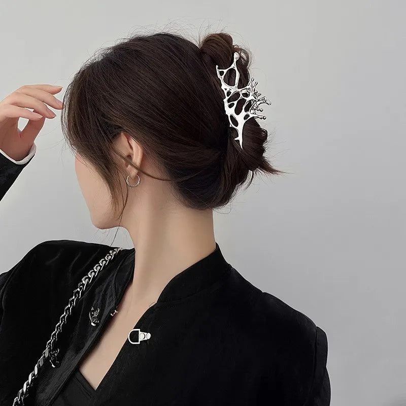 Geometric Claw Clips Women Large Metal Silver Color Korean Fashion Shark Hair Clips Girls Grab Clamps Hair Accessories