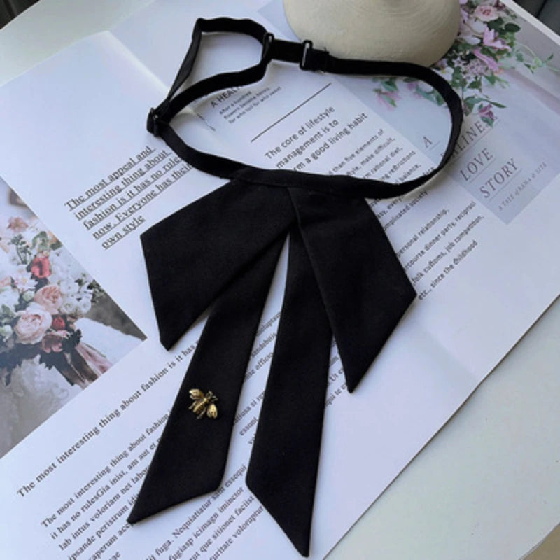 Nœud papillon en tissu noir style collège, motif abeille perlée, col de chemise décontracté, solide, cadeaux pour femmes, accessoires, vente en gros