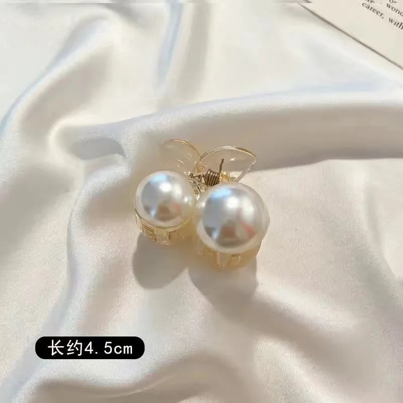 Simulated Pearl Hair Claws for Women Korean Acrylic Hair Clips Girls Large Size Barrette Shark Clip Fashion Hair Accessories