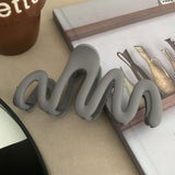 2023 New Trendy Curve Matt Hair Claw Clip Large Shark Crab Hair Clips Women Hair Accessories INS Female Back of Head Hairpin