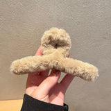 Winter Faux Fur Hair Claw for Women Elegant Acrylic Crab Barrette Hairpin Girl-Hair Accessories Furry Headwear Hair Claw Clip
