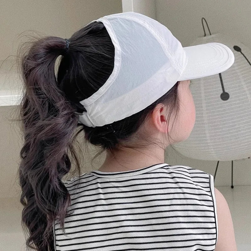 Casquettes de baseball d'été pour enfants, casquettes à queue de cheval hautes et creuses pour filles, chapeau de soleil à visière réglable, protection UV