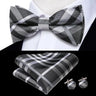 Hi-Tie Nœuds papillon verts de Noël pour hommes Cravate papillon en soie Ensemble de boutons de manchette et mouchoirs pour fête de mariage Nœud papillon uni à carreaux cachemire