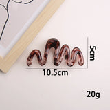 2pcs Women's Y2K Wavy High Glossy Amber Brown Large Lightweight Plastic Hair Clip Elegant and Minimalistic
