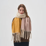 Écharpe coréenne à rayures et pompons pour femme, style dégradé de couleurs, style hiver, en imitation cachemire, douce et coupe-vent