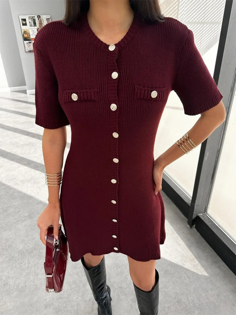 Robe courte élégante en tricot Trendix pour femme, coupe slim, taille haute, manches courtes, côtelée, idéale pour les vacances