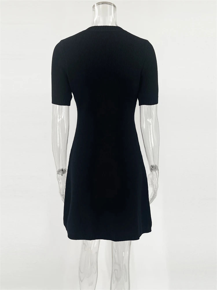 Robe courte élégante en tricot Trendix pour femme, coupe slim, taille haute, manches courtes, côtelée, idéale pour les vacances