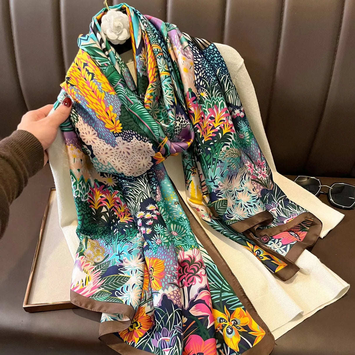 180*90cm Luxury Brand Women Summer Silk Scarves Shawl Lady Wrap Soft Female Europe Designer Beach Bandanna foulard muffler pareo