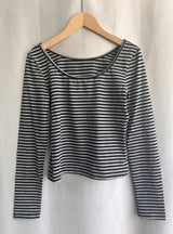 KUSAHIKI Sexy Retro Stripes Korean Versatile Slim Fit Long Sleeved Round Neck Base Shirt Short Spicy Girl Y2k Top 2024 New