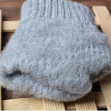 Gants d'hiver chauds pour écran tactile, mitaines en tricot extensible, gants en laine à doigts complets, gants en crochet pour femmes