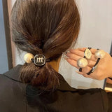 Élastiques à cheveux en perles pour femmes et filles, motif lettre M, corde à cheveux exquise, antidérapante, accessoires pour queue de cheval