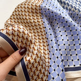Neue schal frauen frühling gedruckt 100% echt seide schals wrap schal platz Foulard Büro Halstuch Hijab Pashmina bandana femme