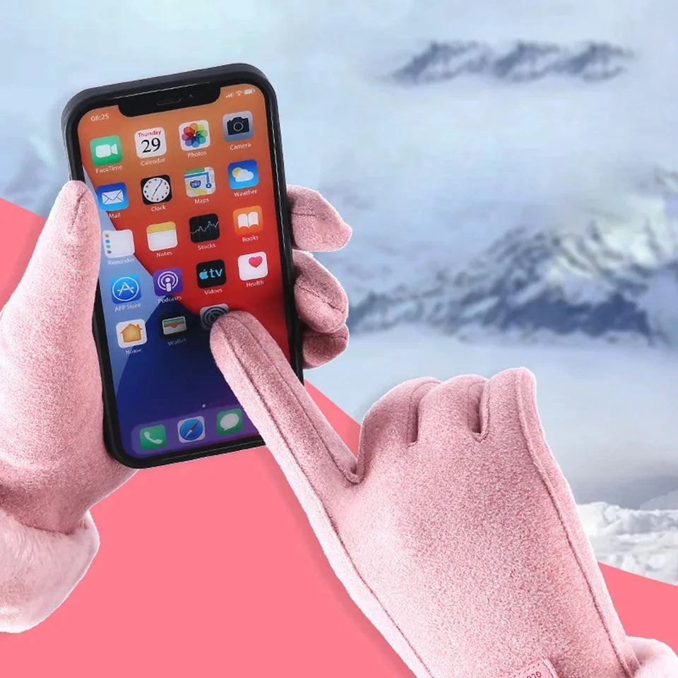 New Fashion Gloves Autumn Winter Cute Furry Warm Mitts Full Finger Mittens Women Outdoor Sport Female Gloves Screen