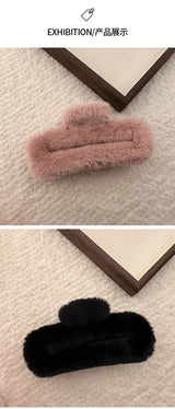 Winter Plush Square Hair Claw for Women Korean Elegant Acrylic Hairpins Faux Fur Hair Clip Pink Barrette Crab Hair Accessories