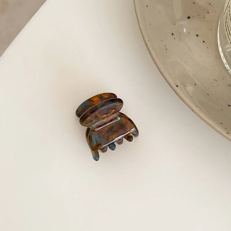 Acetate Hair Claw Clip Large Hair Clip France Fashion Crab Hair Clip Trendy Hair Clips Hair Accessories for Women Girls