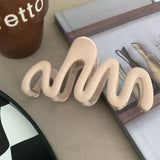 2023 New Trendy Curve Matt Hair Claw Clip Large Shark Crab Hair Clips Women Hair Accessories INS Female Back of Head Hairpin