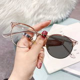 Blue Light Blocking Far-sight Glasses Unisex Women Men's Intelligent Photochromic Presbyopia Diopter Prescription Plus Eyewear