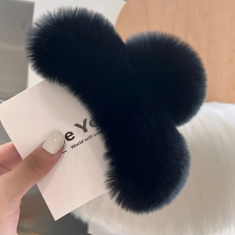 Vintage Women Large Real Otter Rabbit Plush Hair Clip Korea Autumn and Winter Elegant Shark Claw Girl Sweet Hair Accessories