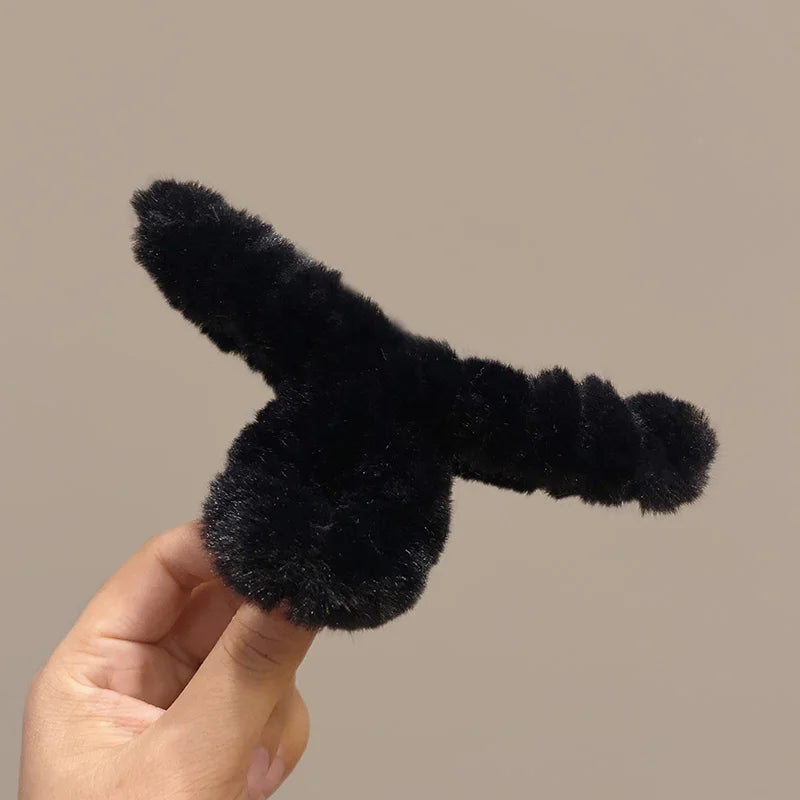 Molans Large Plush Hair Claw Shark Clip Simple Barrettes Crab Hair Clips For Women Hairgrips Autumn Winter Hair Accessories