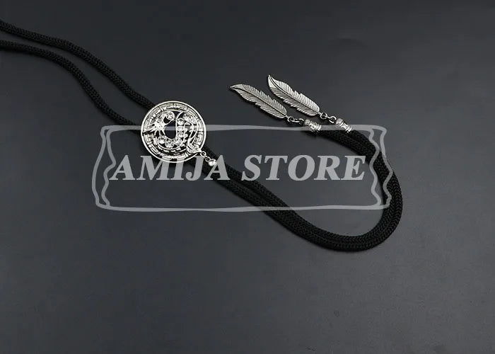 Vintage Bolo Tie Shirt Chain Cowboy Jazz Alloy Men Women Leather Rope Long Necklace Imitation Obsidian Sweater Chain Men Accesso