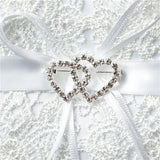 Coussin porte-alliances romantique avec ruban et perles, idéal pour cérémonie de mariage ou comme coussin de poche avec rubans décoratifs