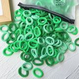 LOVEKIKI 50 bandas elásticas para el cabello, accesorios para el cabello para niñas, mini diademas de nailon coloridas, soporte para coletas, adornos para el cabello